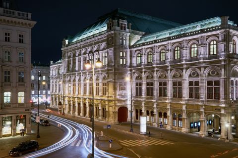 Wenen: panoramische nachtelijke bustour met open dak