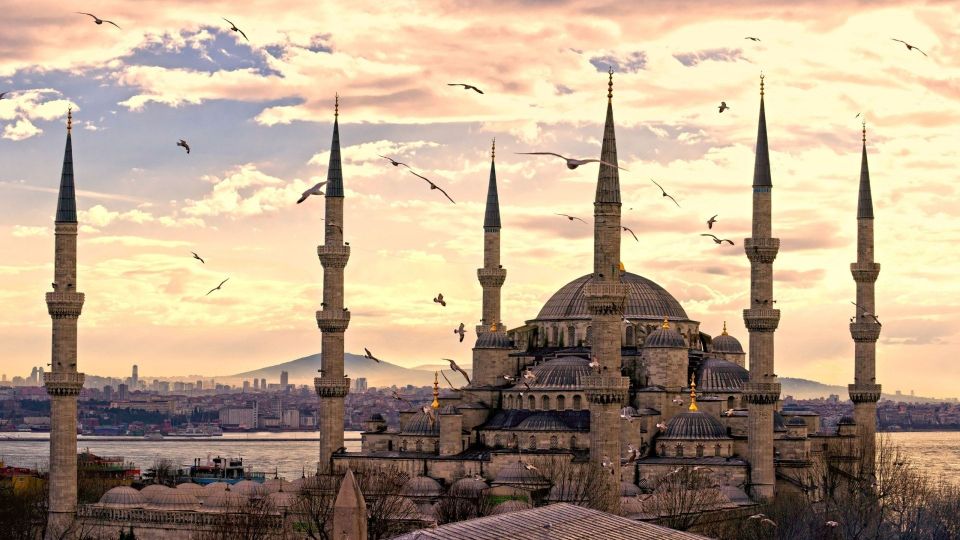 books about istanbul - memories and the city
