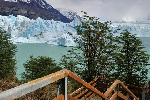 El Calafate, Perito Moreno Glacier classic tour with guidePerito Moreno classic tour: with guide from your hotel