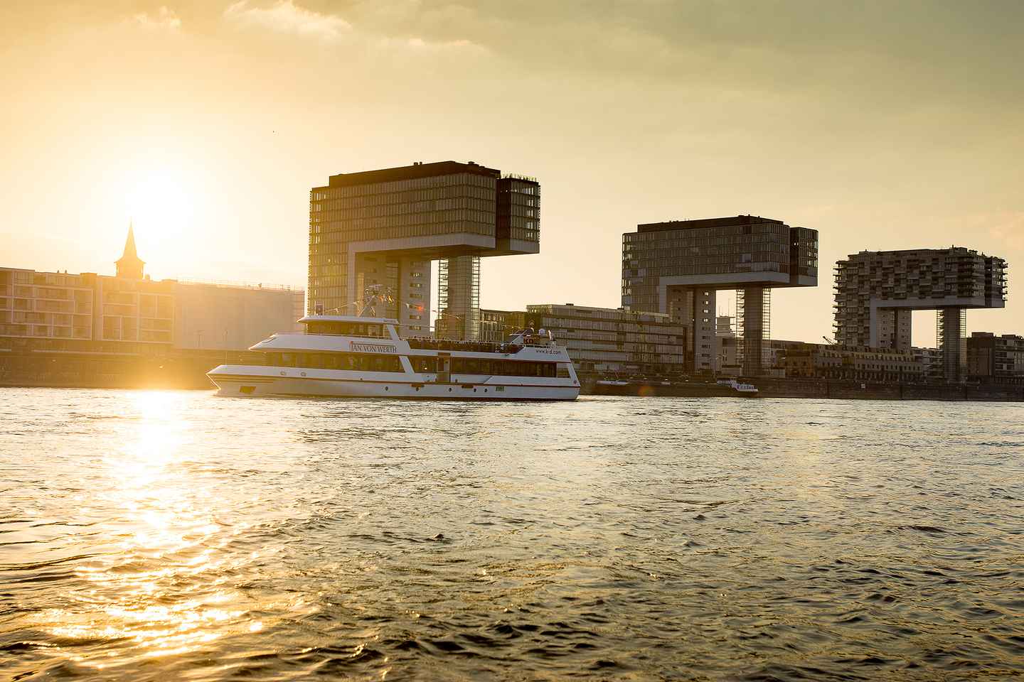 Cologne: 2-Hour Evening Cruise on the Rhine River - Cologne: 2-Hour Evening Cruise on the Rhine River
