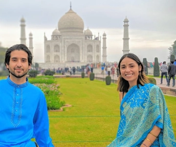 From Delhi: Taj Mahal & Agra Private Day Trip with Transfers