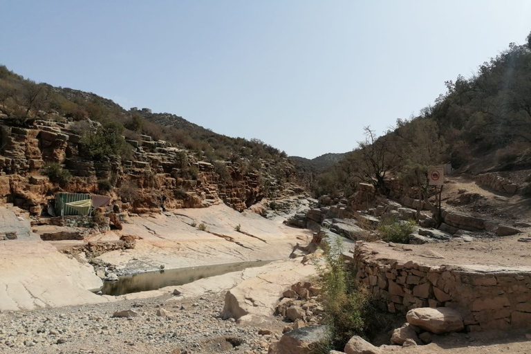 From Agadir: Paradise Valley Visit & Sandboarding with Lunch