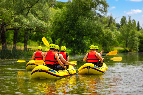 Von Split/Šestanovac aus: Wildwasser-Rafting Tour auf dem Fluss CetinaTreffpunkt im Basislager in Šestanovac (KEIN Transfer)