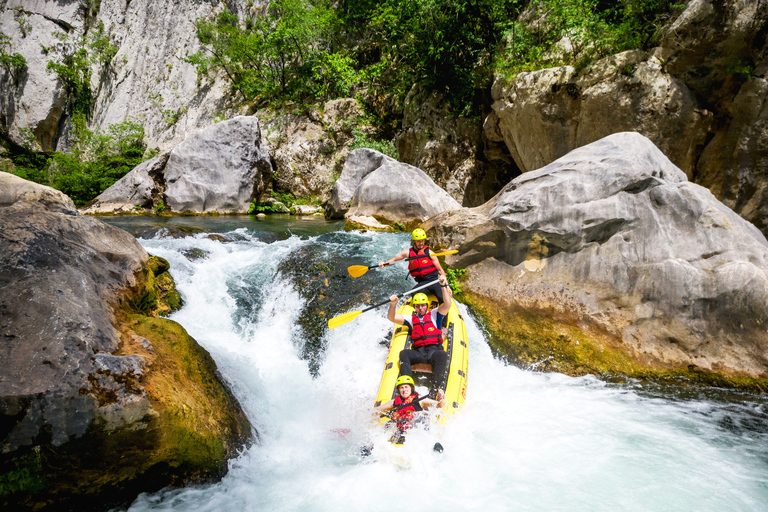 Da Spalato/Šestanovac: Tour di rafting sul fiume CetinaPunto di incontro del Campo Base a Šestanovac (NO Trasferimento)