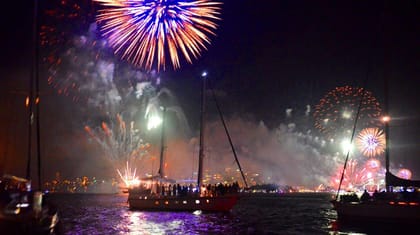Miami: 4th of July Fireworks Speedboat Viewing Cruise