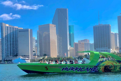 Miami: Rejs łodzią motorową z widokiem na fajerwerki z okazji 4 lipcaMiami: Rejs motorówką z widokiem na fajerwerki z okazji 4 lipca