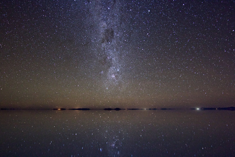 Uyuni: viaje privado de observación de estrellas al Salar de Uyuni con recogida