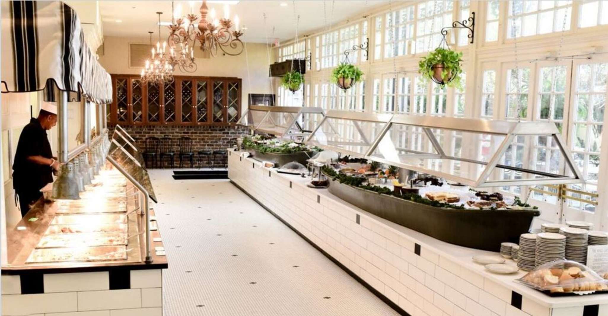 New Orleans, 'Court of Two Sisters' Jazz Brunch Buffet - Hizvo