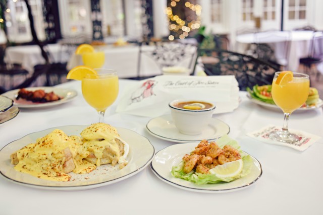 Visit New Orleans 'Court of Two Sisters' Jazz Brunch Buffet in New Orleans