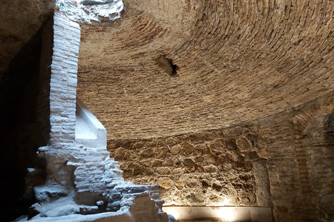 Toledo: Ancient Underground City Tour in Spanish Toledo: Ancient Underground City Tour