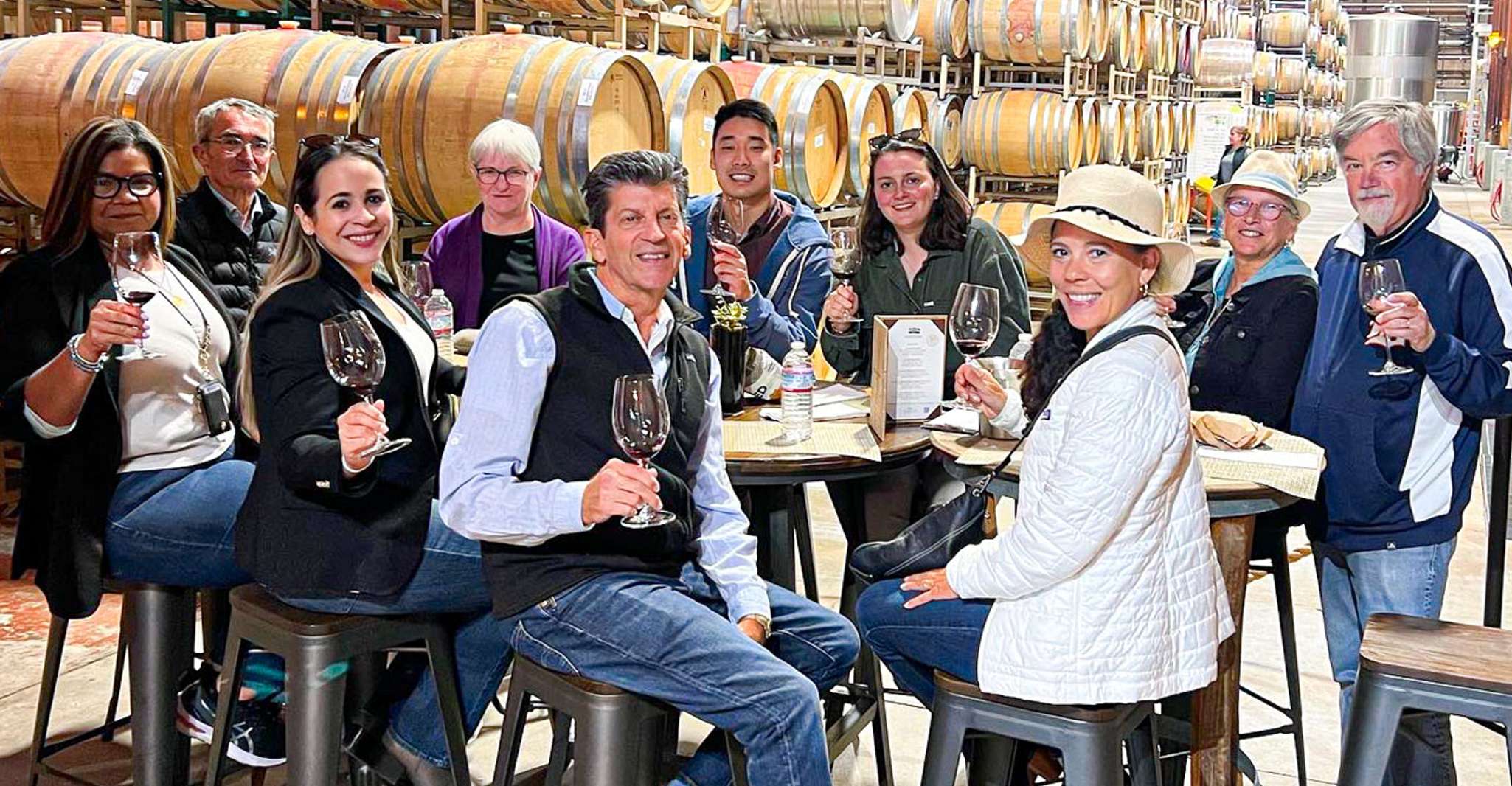 Santa Barbara, Santa Ynez Wine Country Shuttle - Hizvo
