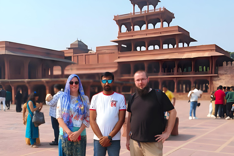 From Delhi: Taj Mahal & Agra City Tour with Fatehpur Sikri Private Tour with Tour Guide Only