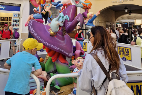 Valence : Visite à pied du festival des FallasVisite à pied du festival des Fallas