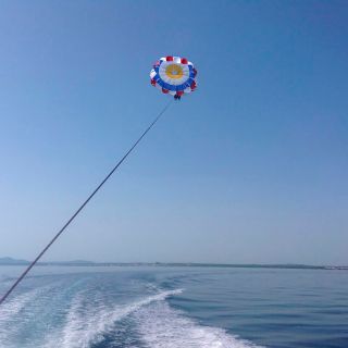 Alcudia Bay: parasailing-ervaring