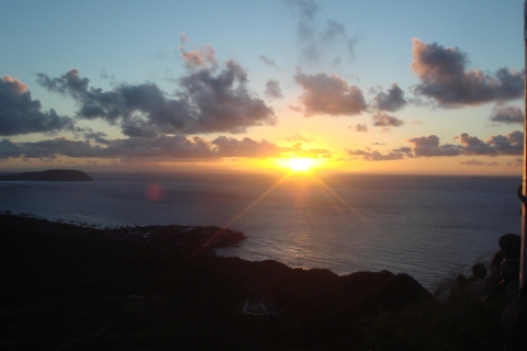 Honolulu: Diamond Head Sunrise i wycieczka parasailingiem