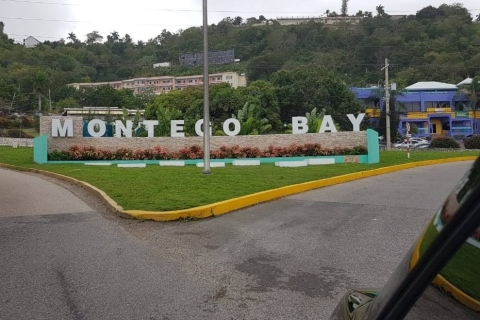 Montego Bay: Prywatna wycieczka piesza po mieście z transportem