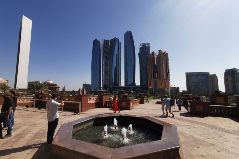 De Dubaï: excursion d'une journée à Abu Dhabi avec Warner Bros World TicketDe Dubaï: billet Warner Bros pour une excursion d'une journée à Abu Dhabi