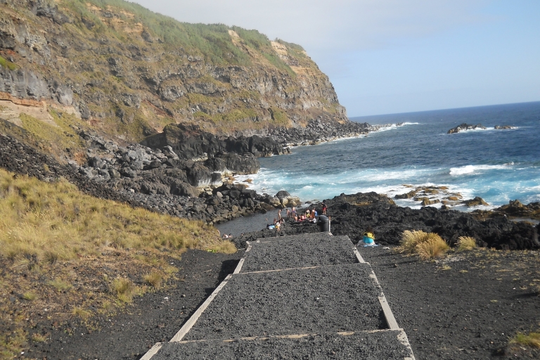 Ponta Delgada : Excursion privée d'une journée ou d'une demi-journée en 4x4 à São MiguelVisite d'une demi-journée à 9 heures