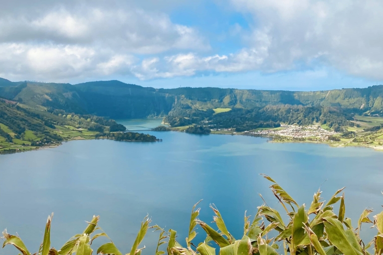 Van Ponta Delgada: Sete Cidades & Lagoa do Fogo 4x4 reis