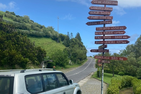 From Ponta Delgada: Nordeste 4x4 Guided Day Trip & Lunch