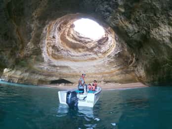 Carvoeiro: cuevas de Benagil y barco por Praia da Marinha
