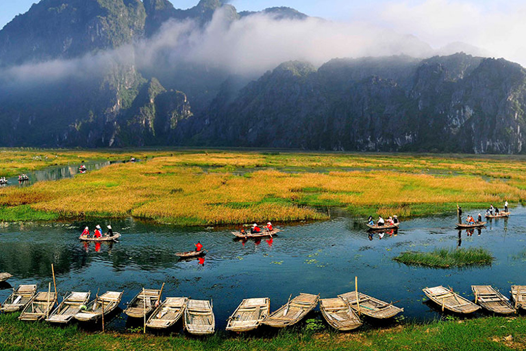 De Hanoi: excursion d'une journée à la pagode Bai Dinh, à Trang An et à la grotte de Mua