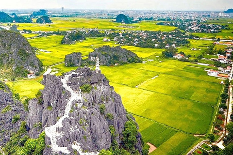 De Hanoi: excursion d'une journée à la pagode Bai Dinh, à Trang An et à la grotte de Mua