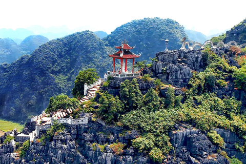 De Hanoi: excursion d'une journée à la pagode Bai Dinh, à Trang An et à la grotte de Mua