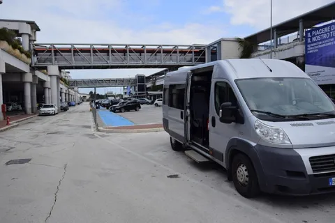 Bari: Private Transfer from Airport to Matera