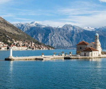 From Dubrovnik: Private Full-Day Tour to Montenegro