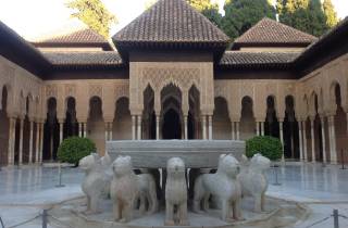Ab Malaga: Tagestour Granada mit Alhambra