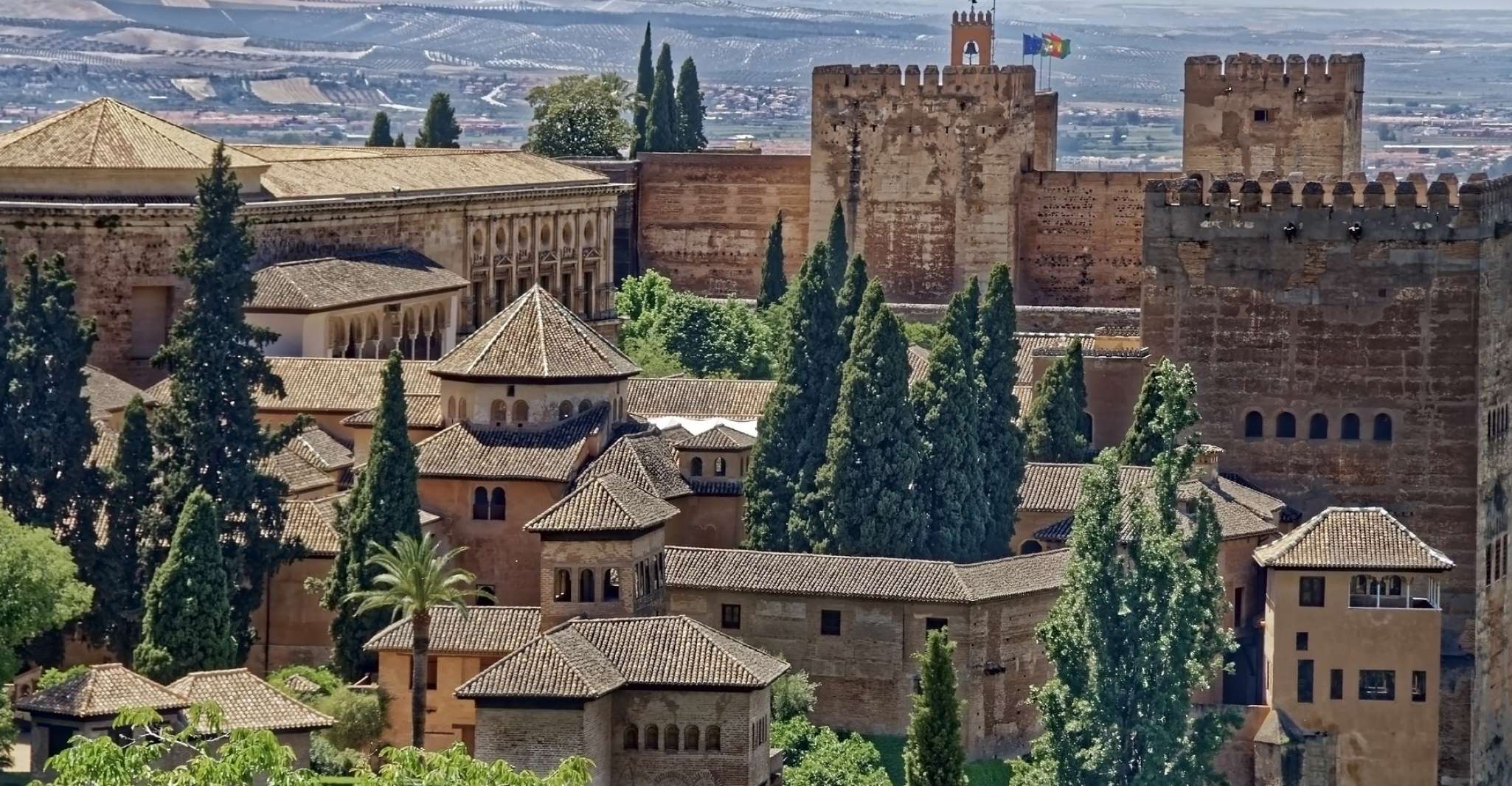 From Malaga, Granada Full-Day Trip with Alhambra - Housity