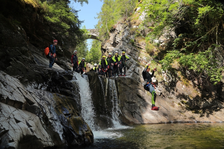 Pitlochry: Canyoning für Fortgeschrittene in den Upper Falls of Bruar