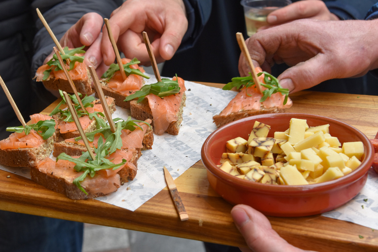 Belfast: visite guidée à pied gastronomique avec art de rue et pubs