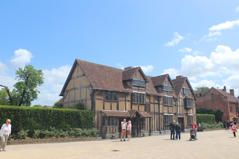 Stratford-upon-Avon: wycieczka po witrynach telewizyjnych Shakespeare i HathawayStratford-upon-Avon: Wycieczka po miejscach filmowych Szekspira i Hathaway