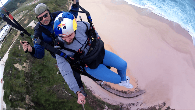 From Lisbon: Paragliding Flight with Transfers