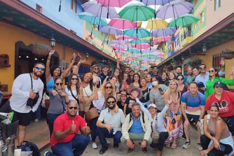 From Medellin: Guatape El Peñol with Boat, Breakfast & Lunch