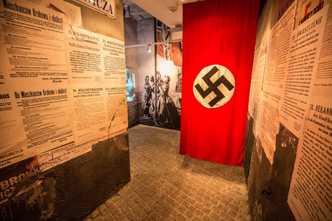 Cracovia: ingresso alla fabbrica di Oskar Schindler e visita guidataTour in inglese