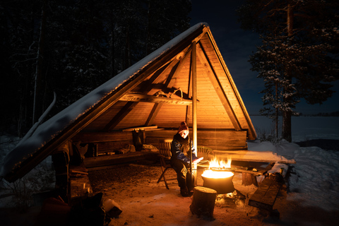 Rovaniemi : Barbecue lapon dans le ciel nocturne