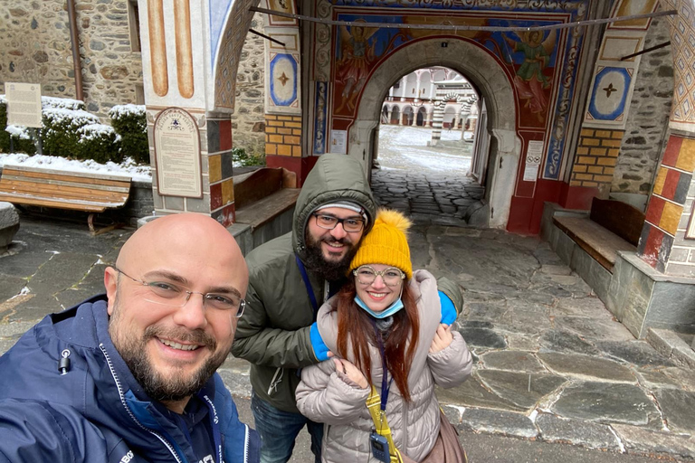 Desde Sofía: tour de 1 día del monasterio de Rila y BoyanaTour de 1 día del monasterio de Rila y Boyana con audioguía