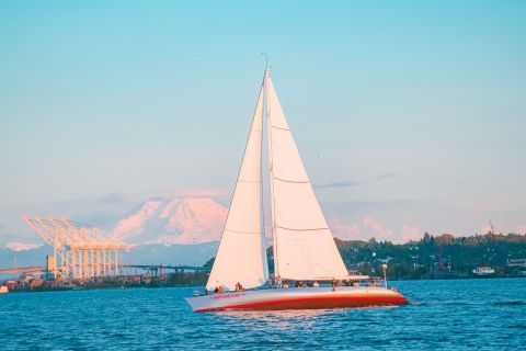 Seattle: Northwest BYOB Sailing Experience