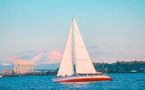 Seattle: Pacific Northwest Sailing Experience