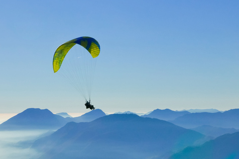 Van Taghazout: parachutespringen met transfer en ontbijt