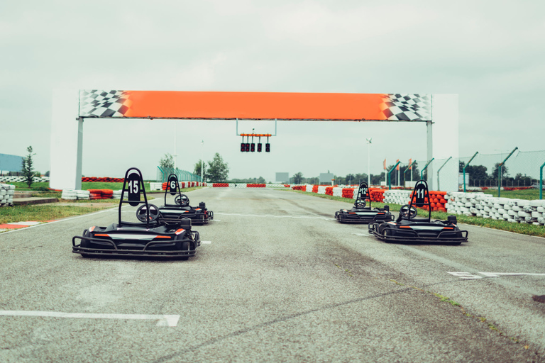 Desde Taghazout: experiencia de karting en Agadir con traslado