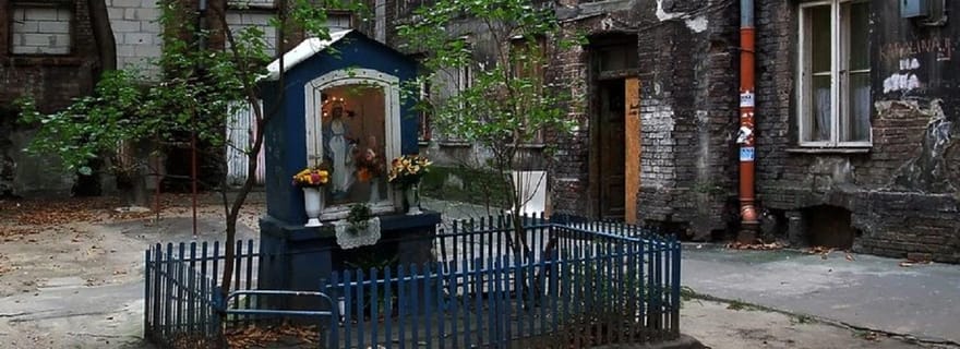 Varsovie: visite du quartier de Praga avec musée de la vodka et dégustation