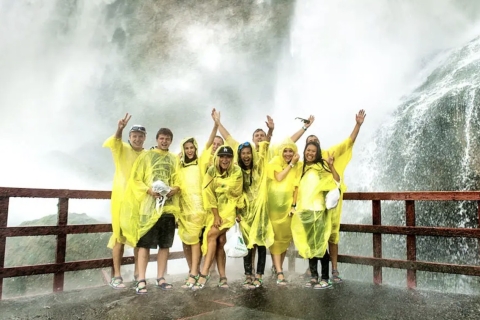 Niagara Falls, USA: Boat Cruise and Cave of the Winds Tour