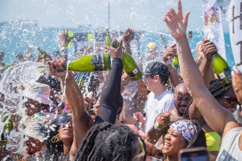 Cancun: feestboot voor hiphopsessies