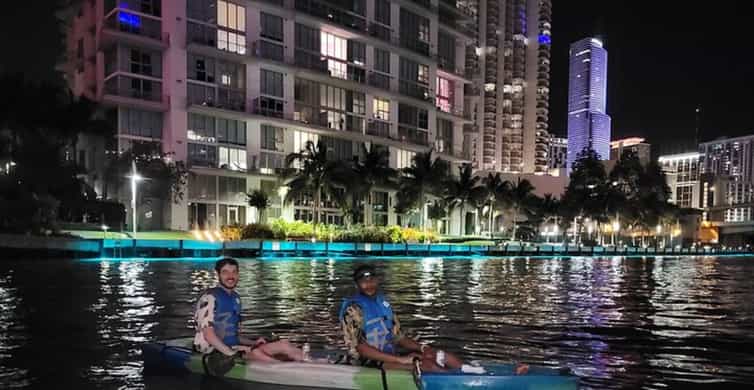 Miami: City Lights SUP or Kayak Night Tour photo 4