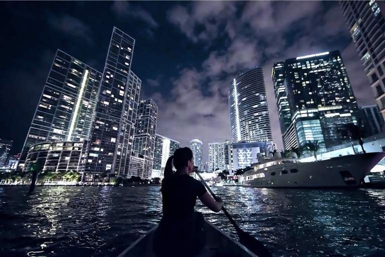 Miami: City Night Lights Paddleboard o Kayak Adventure Trip