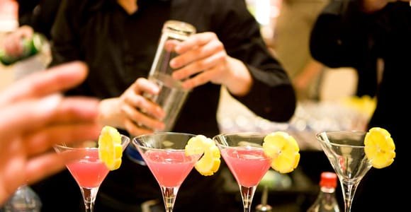 San Juan: Craft Cocktail Walking Tour with 3 Cocktails